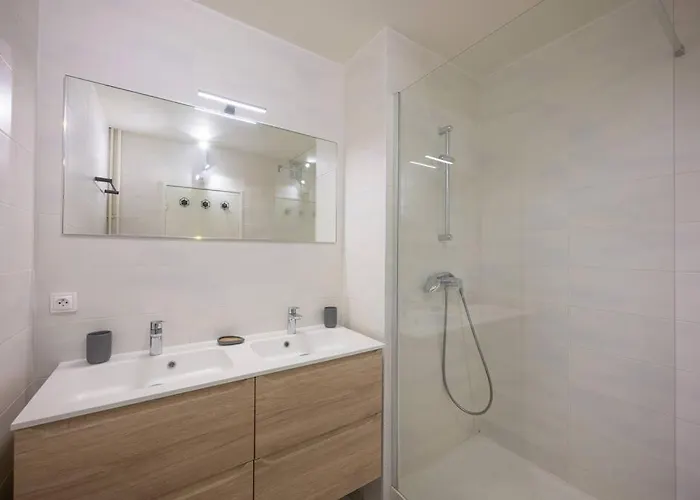Le Cosy T2 - Parking - Confortable - Spacieux Апартаменты
